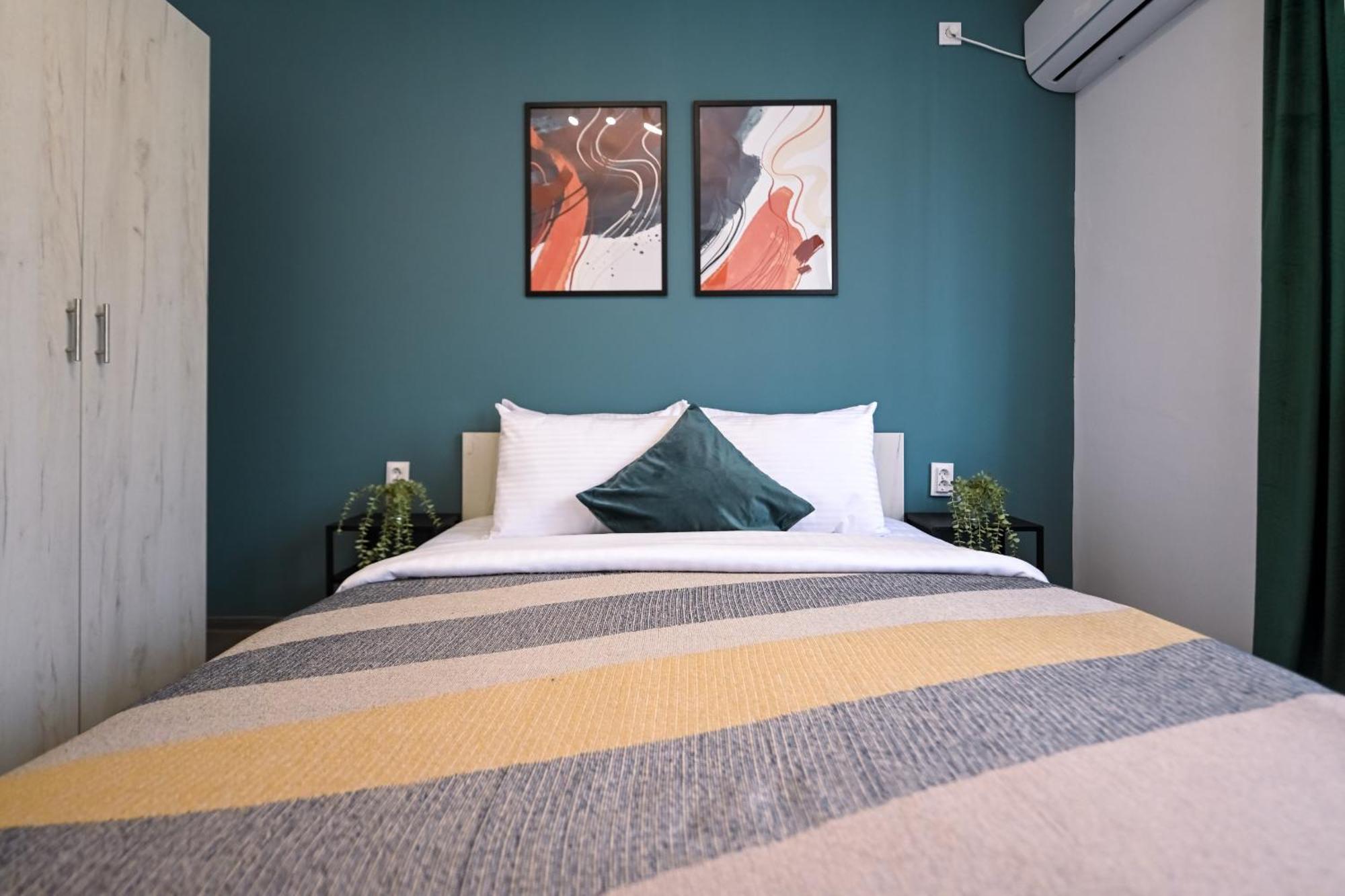 Old Town Charm - Modern & Comfortable Accommodation In The Heart Of The City 布加勒斯特 外观 照片