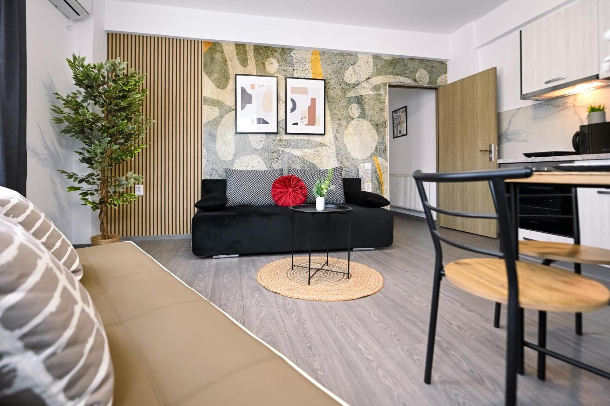 Old Town Charm - Modern & Comfortable Accommodation In The Heart Of The City 布加勒斯特 外观 照片