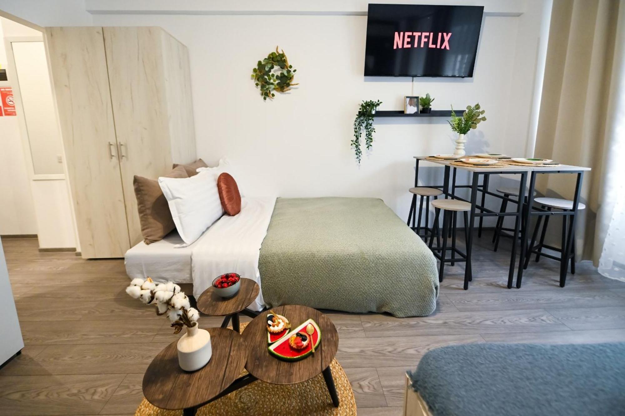 Old Town Charm - Modern & Comfortable Accommodation In The Heart Of The City 布加勒斯特 外观 照片